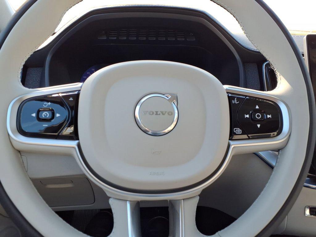 new 2026 Volvo XC90 car, priced at $74,375