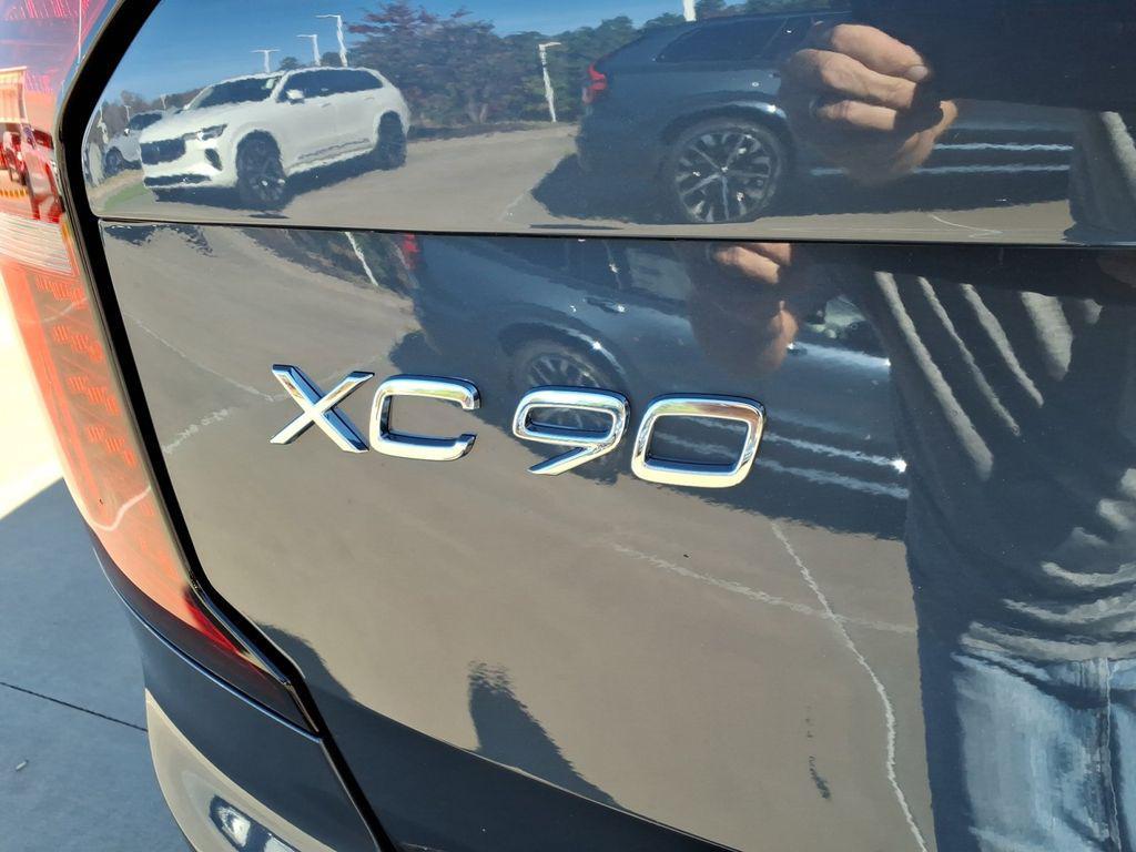new 2026 Volvo XC90 car, priced at $74,375
