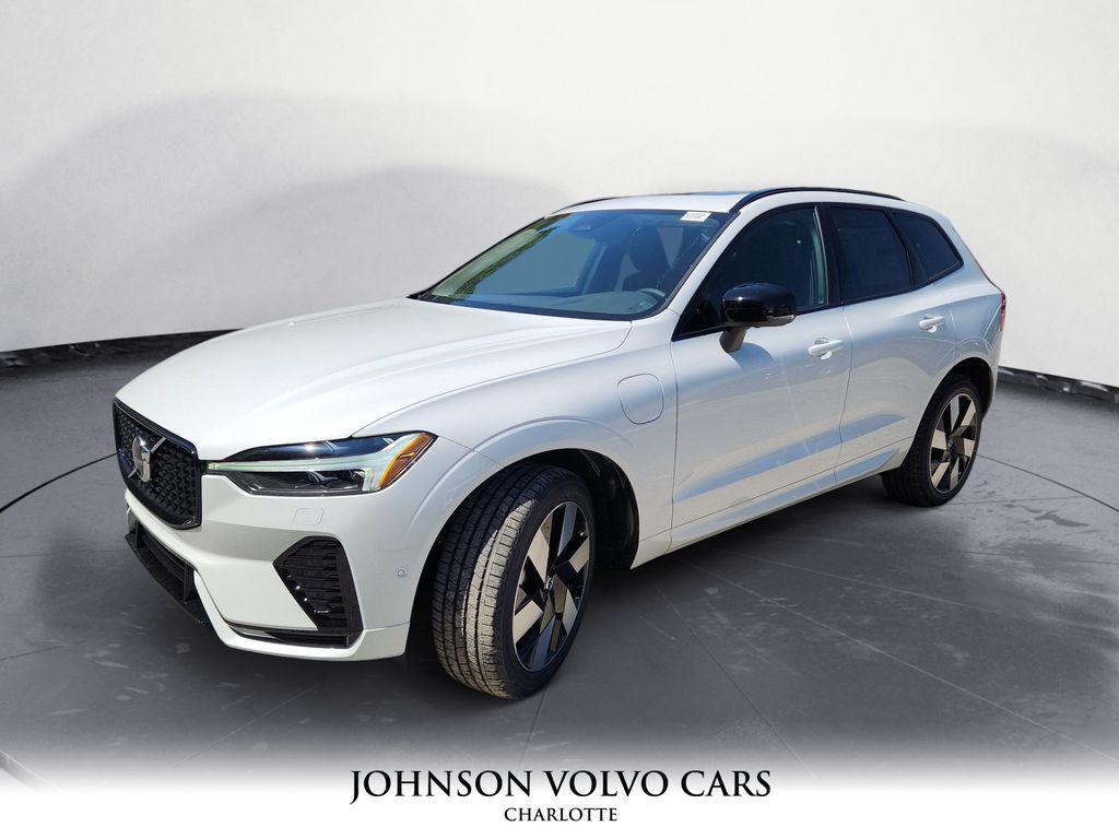 new 2025 Volvo XC60 Plug-In Hybrid car, priced at $63,235