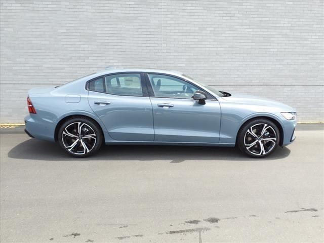 new 2024 Volvo S60 car, priced at $49,075