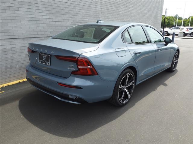 new 2024 Volvo S60 car, priced at $49,075