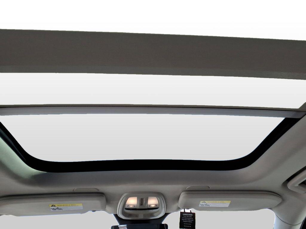used 2023 Volvo XC90 car, priced at $43,103
