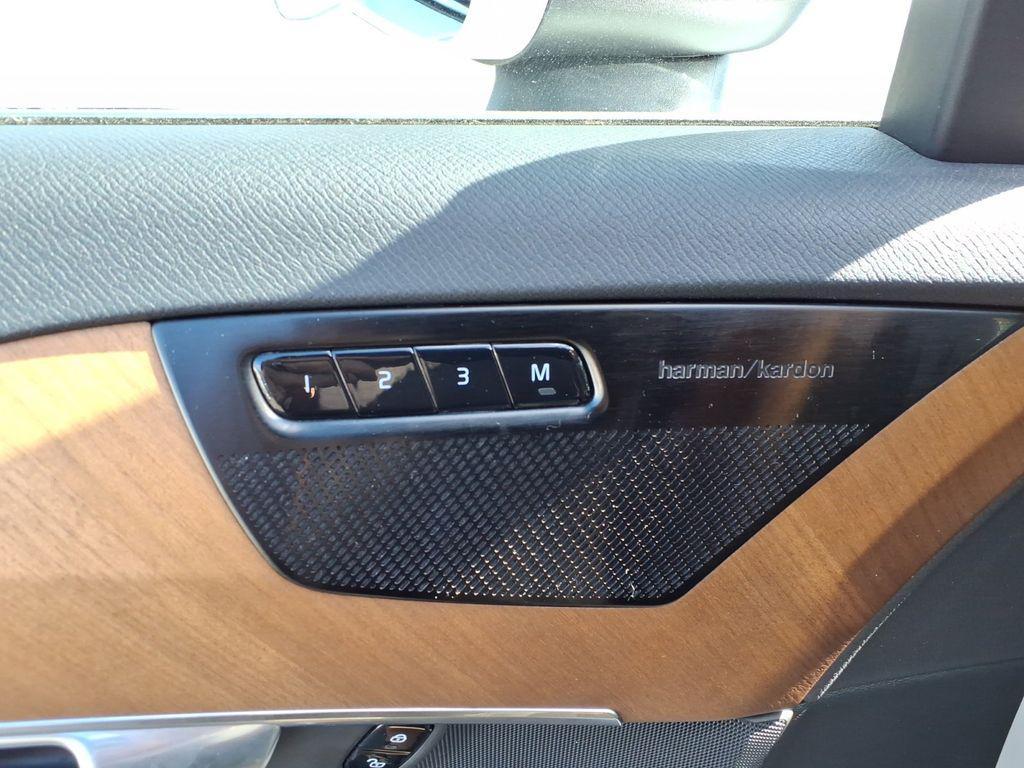 used 2023 Volvo XC90 car, priced at $43,103