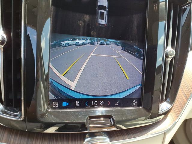 used 2022 Volvo XC60 car, priced at $33,431