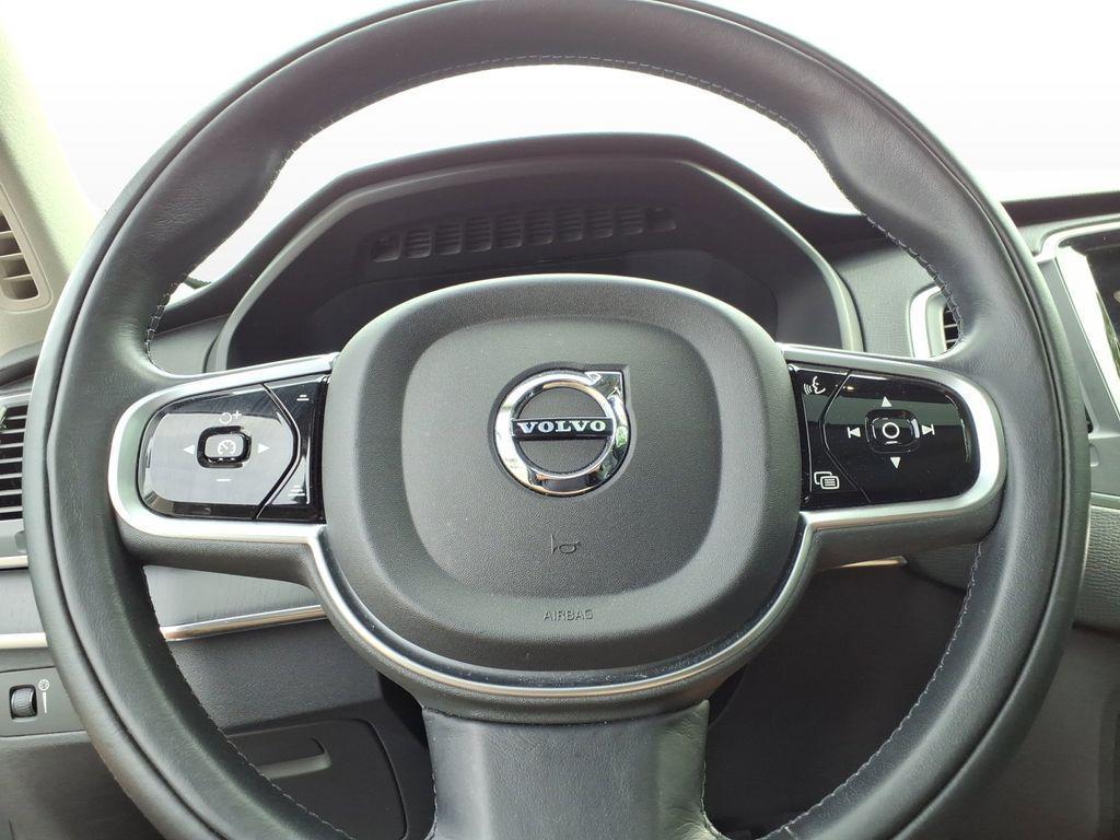 used 2020 Volvo XC90 car, priced at $30,151