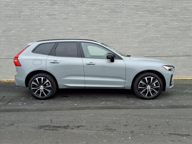 new 2025 Volvo XC60 car, priced at $53,835