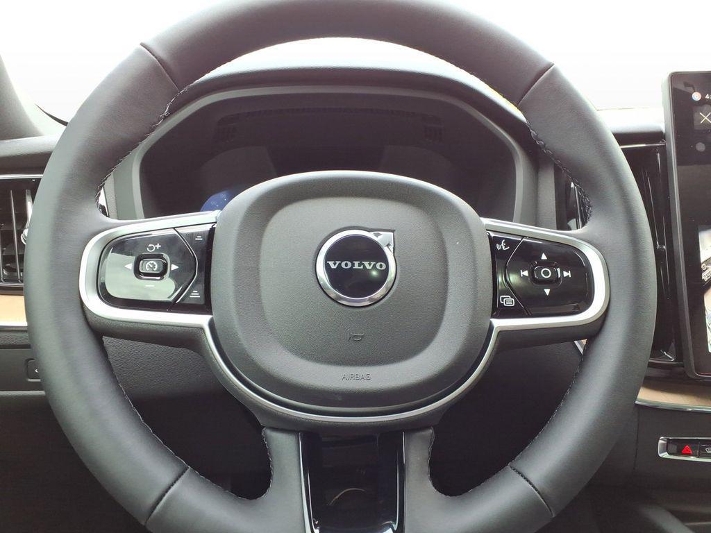 new 2026 Volvo XC60 car, priced at $54,985