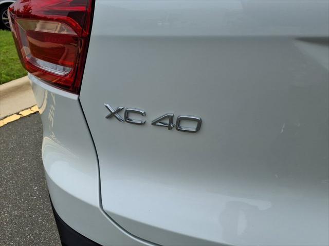 new 2025 Volvo XC40 car, priced at $46,115