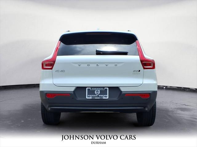 new 2025 Volvo XC40 car, priced at $46,115