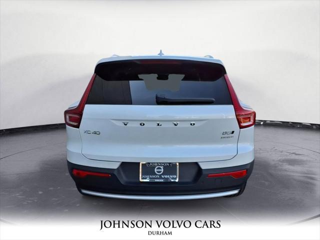 new 2025 Volvo XC40 car, priced at $43,215