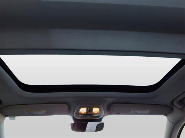 new 2025 Volvo XC40 car, priced at $45,215