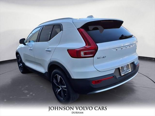 new 2025 Volvo XC40 car, priced at $43,215