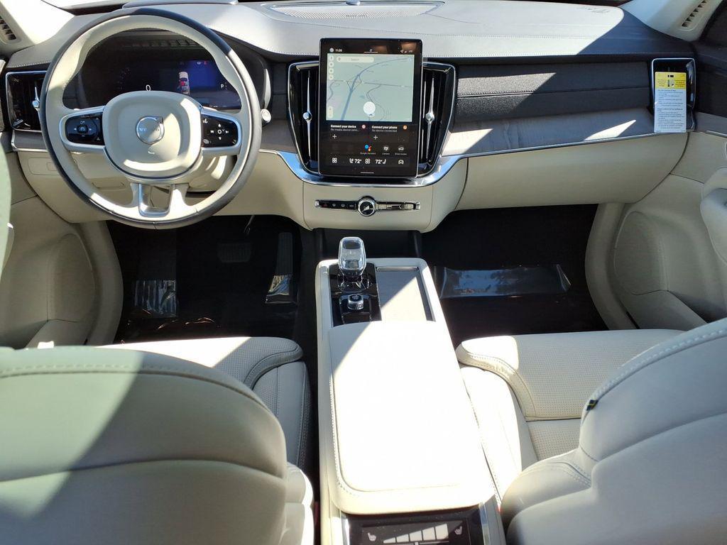 new 2026 Volvo XC90 car, priced at $71,655