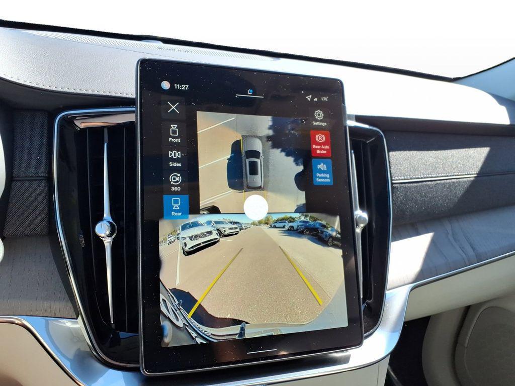 new 2026 Volvo XC90 car, priced at $71,655