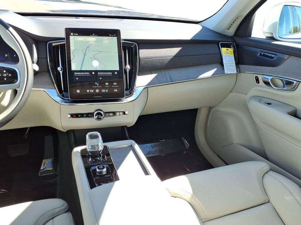 new 2026 Volvo XC90 car, priced at $71,655