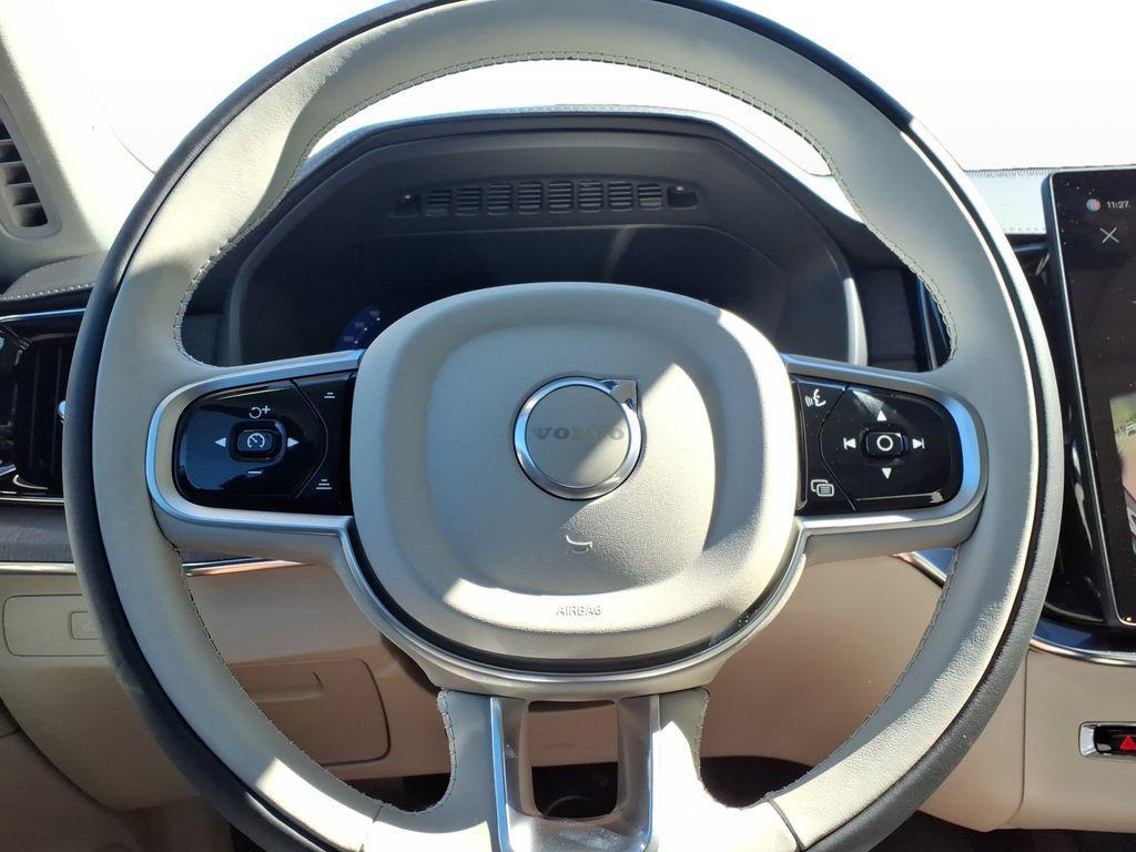 new 2026 Volvo XC90 car, priced at $71,655