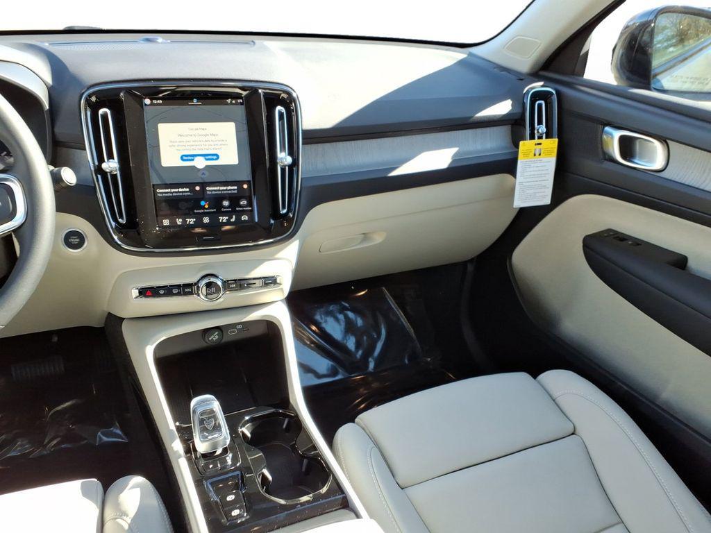 new 2026 Volvo XC40 car, priced at $47,650