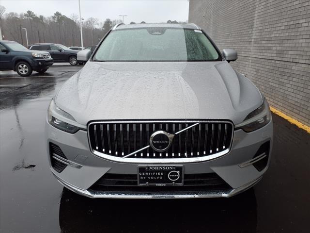 used 2022 Volvo XC60 car, priced at $35,881