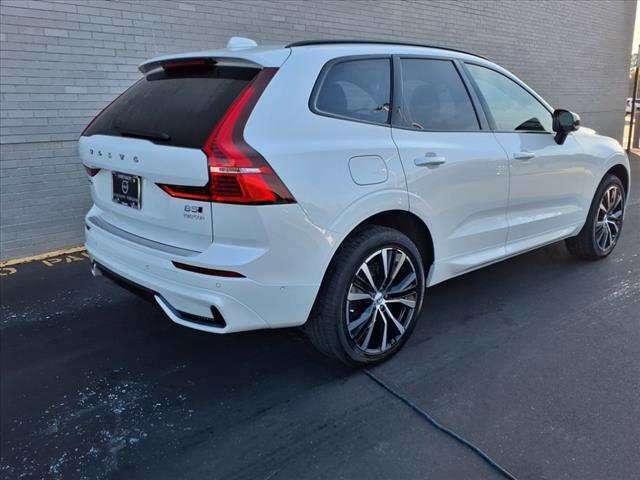 new 2025 Volvo XC60 car, priced at $58,435