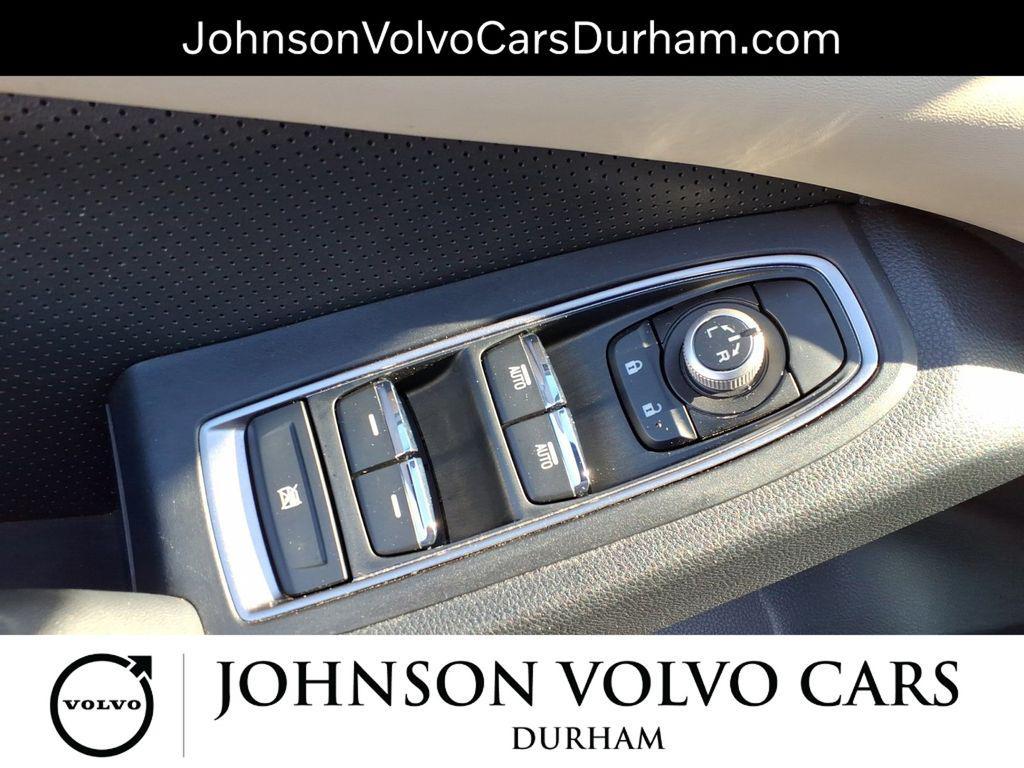 used 2022 Subaru Ascent car, priced at $24,384