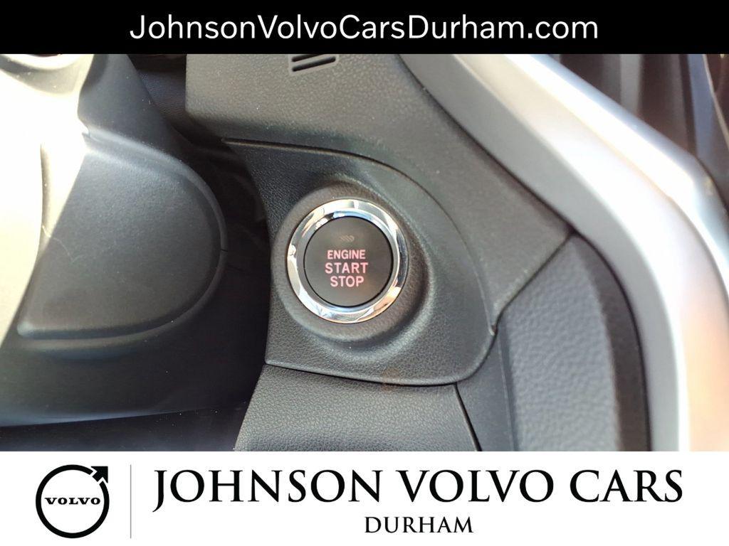 used 2022 Subaru Ascent car, priced at $24,384