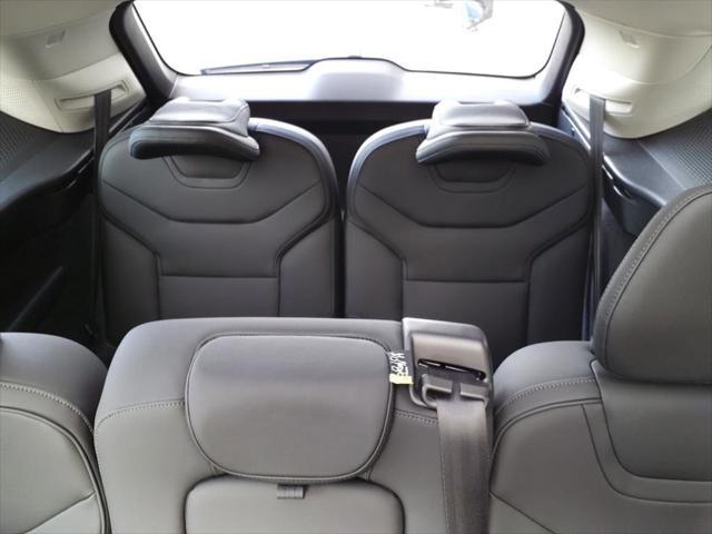 new 2025 Volvo EX90 car, priced at $93,840
