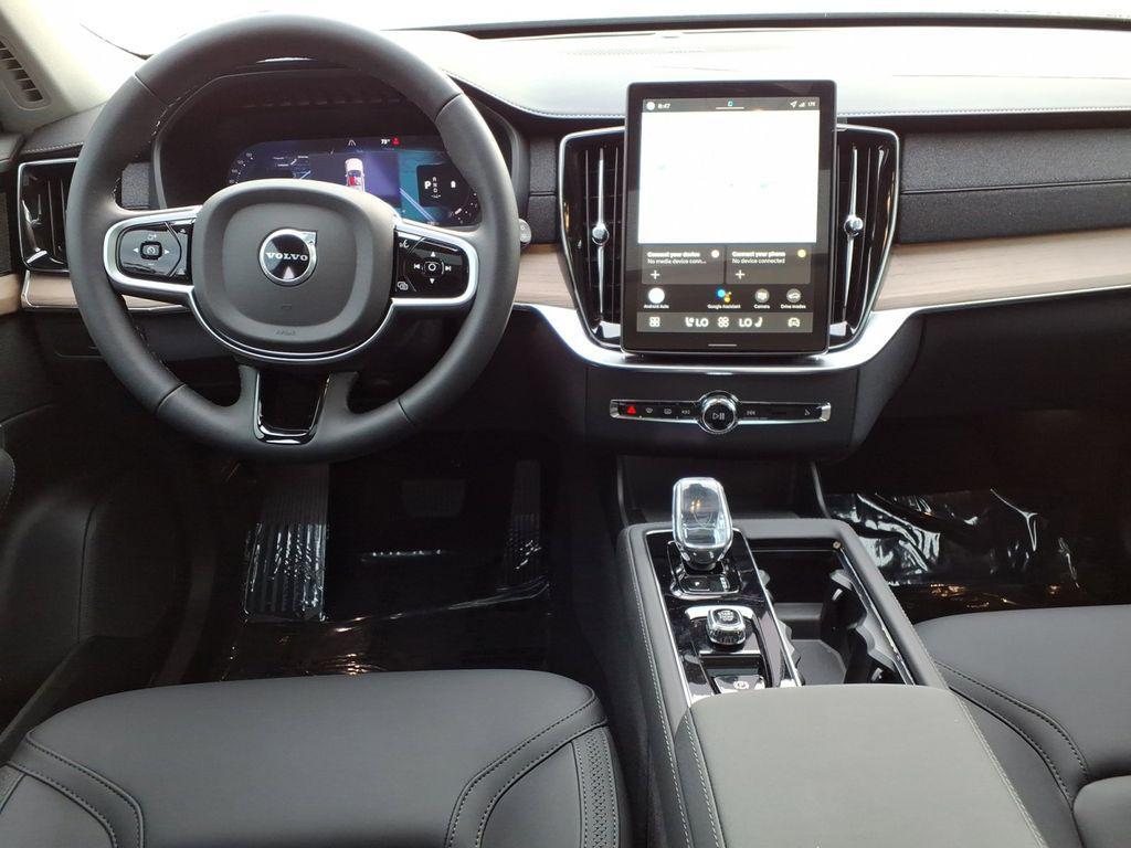 new 2026 Volvo XC90 car, priced at $68,325