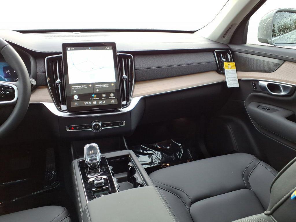 new 2026 Volvo XC90 car, priced at $68,325