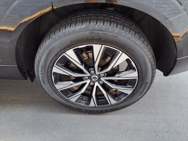 used 2024 Volvo XC60 car, priced at $38,951