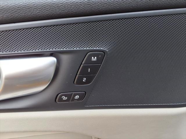 used 2024 Volvo XC60 car, priced at $38,951