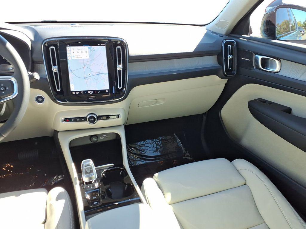 used 2024 Volvo XC40 car, priced at $38,311