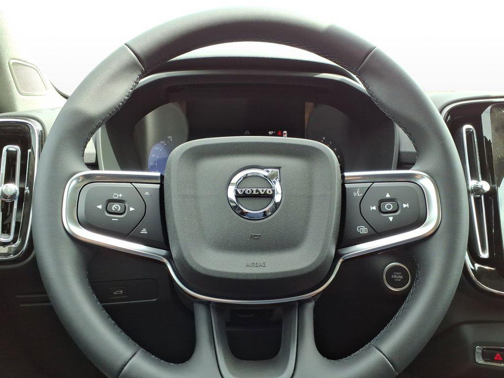 new 2026 Volvo XC40 car, priced at $43,045