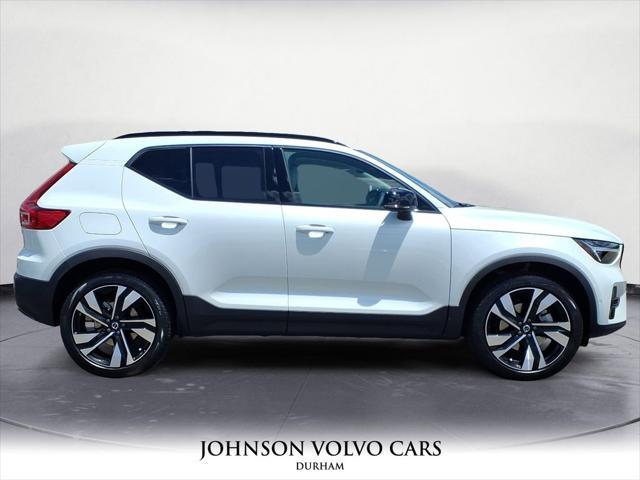 new 2025 Volvo XC40 car, priced at $47,810