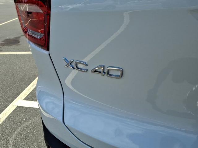 new 2025 Volvo XC40 car, priced at $47,810