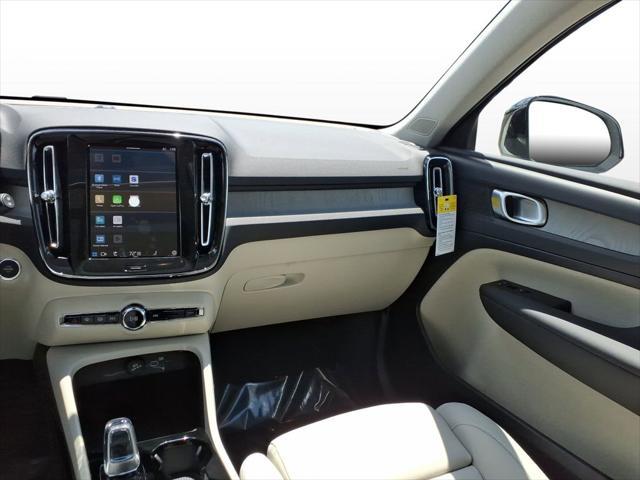 new 2025 Volvo XC40 car, priced at $47,810