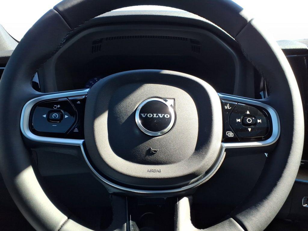 new 2026 Volvo XC60 car, priced at $55,785