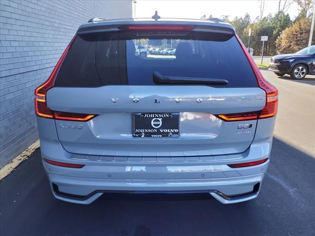 new 2025 Volvo XC60 car, priced at $58,825