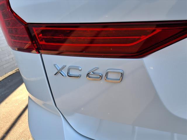 new 2025 Volvo XC60 car, priced at $55,335