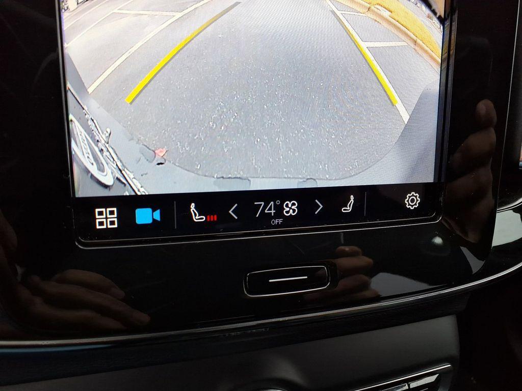 new 2025 Volvo XC40 car, priced at $45,485