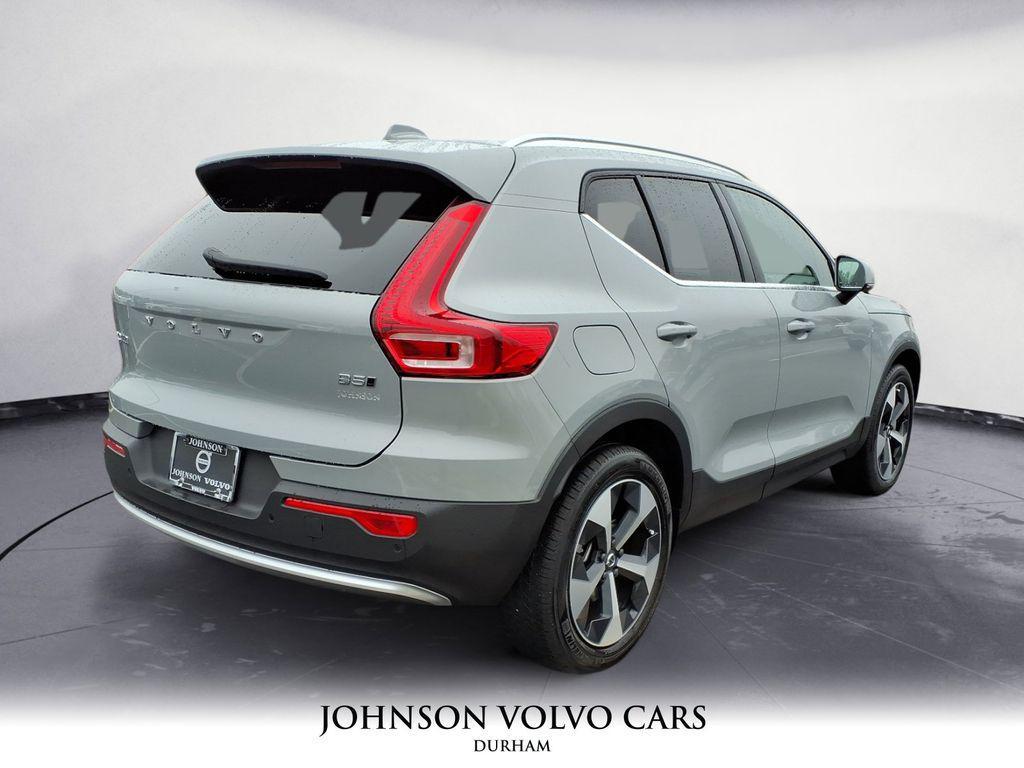 new 2025 Volvo XC40 car, priced at $45,485