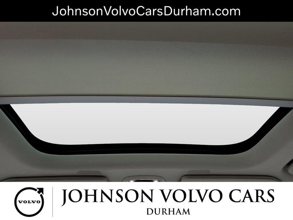 used 2022 Volvo XC90 car, priced at $30,984