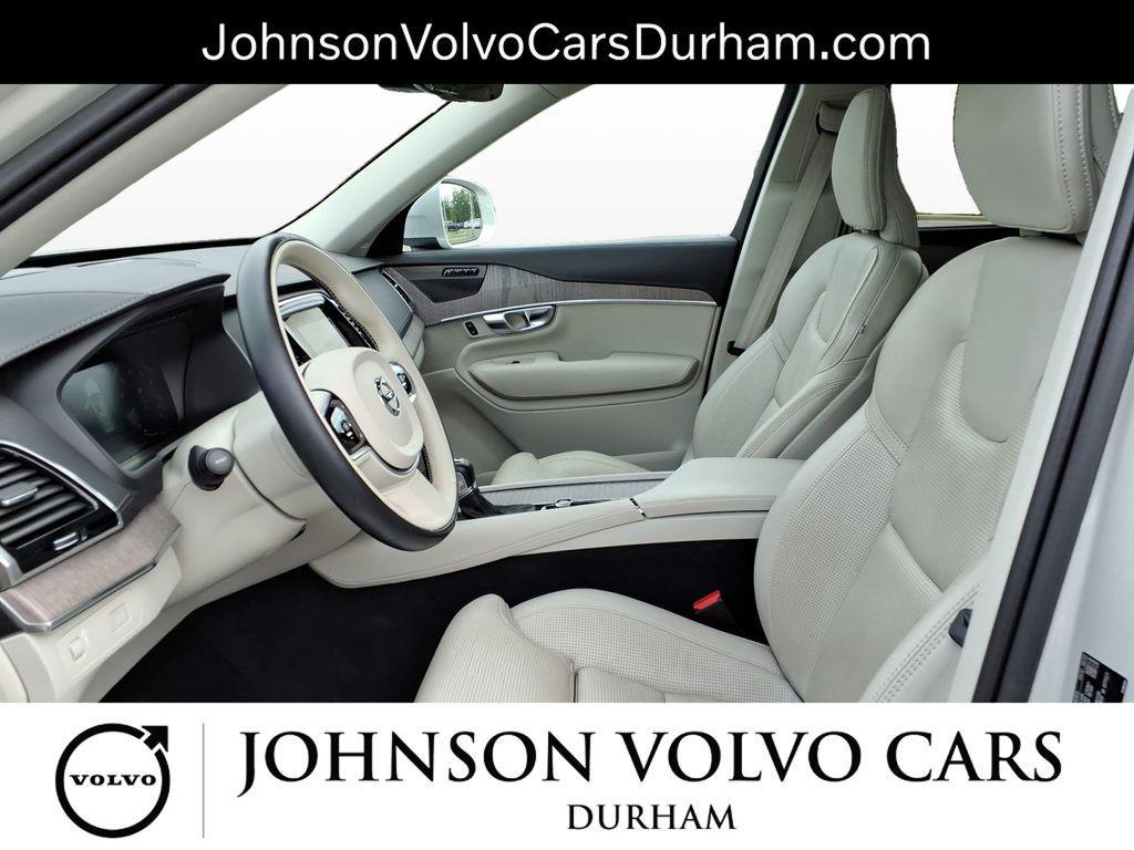 used 2022 Volvo XC90 car, priced at $30,984