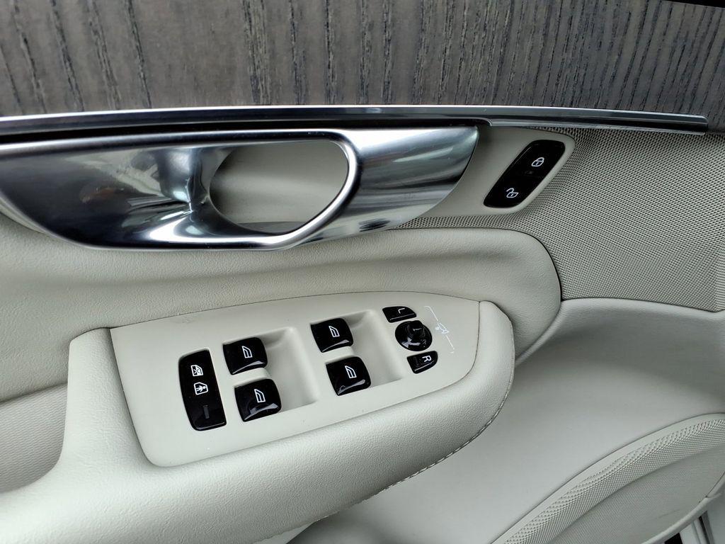 used 2022 Volvo XC90 car, priced at $35,111