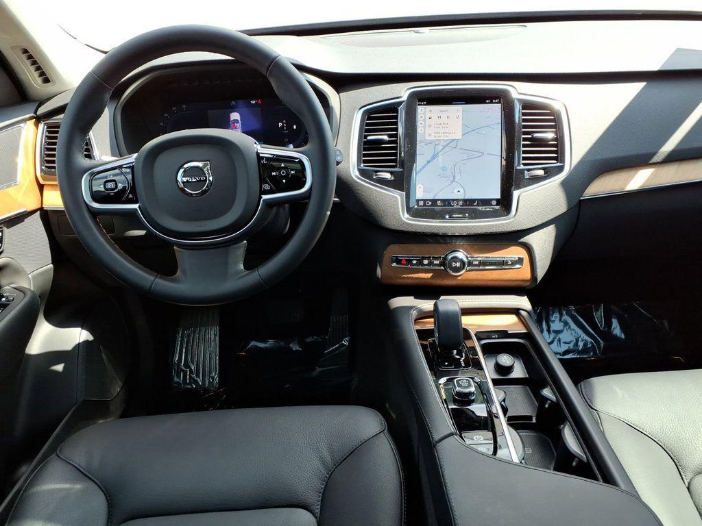 new 2025 Volvo XC90 car, priced at $53,665