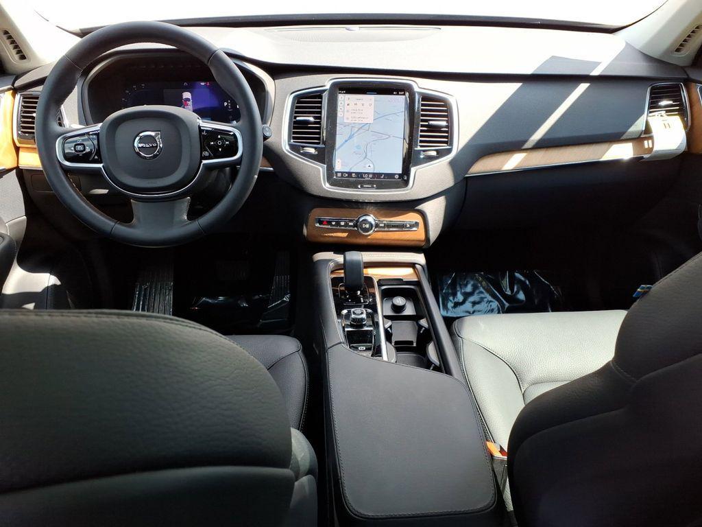 new 2025 Volvo XC90 car, priced at $53,665