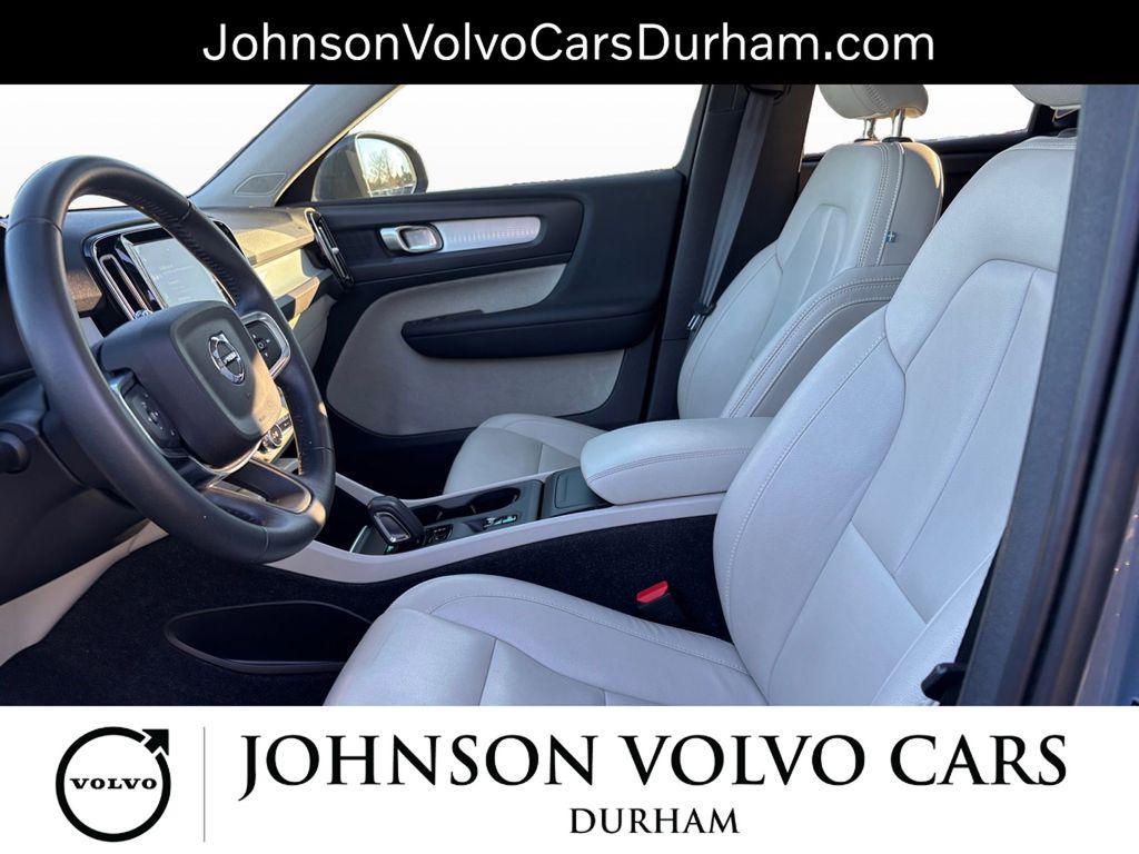 used 2021 Volvo XC40 car, priced at $20,541