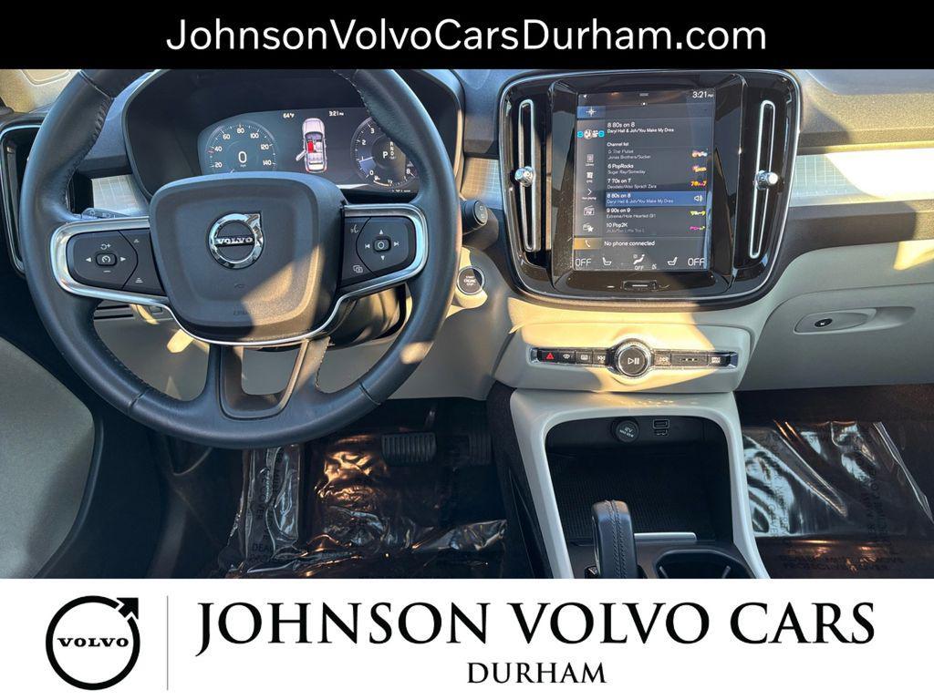 used 2021 Volvo XC40 car, priced at $20,541
