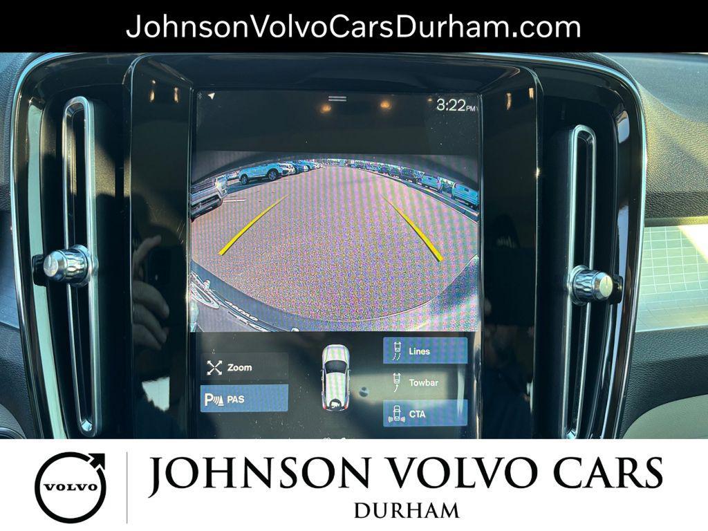 used 2021 Volvo XC40 car, priced at $20,541