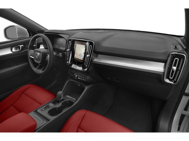 used 2021 Volvo XC40 car, priced at $20,541