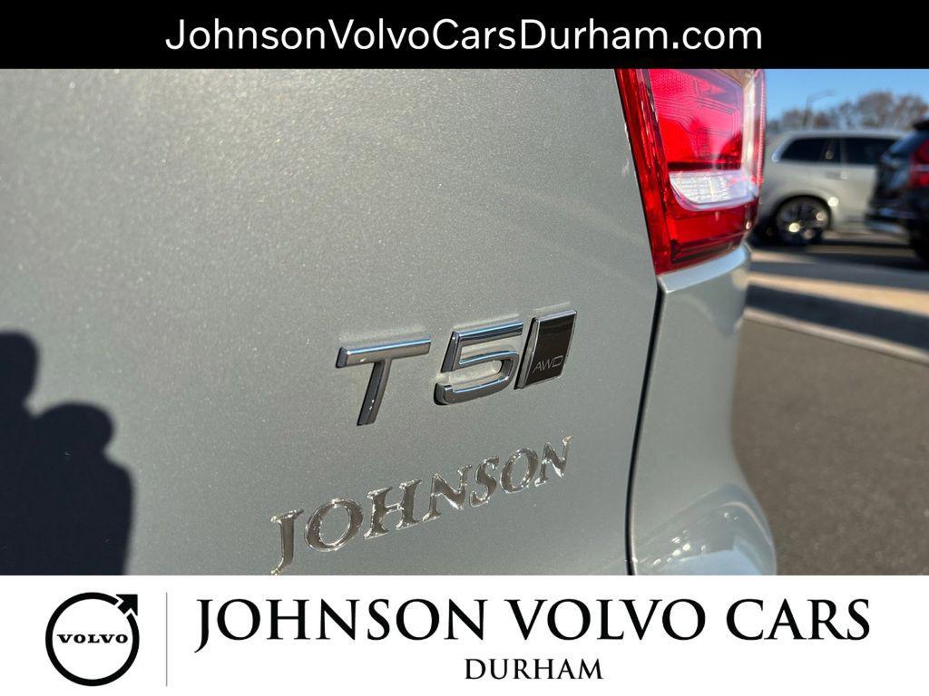 used 2021 Volvo XC40 car, priced at $20,541